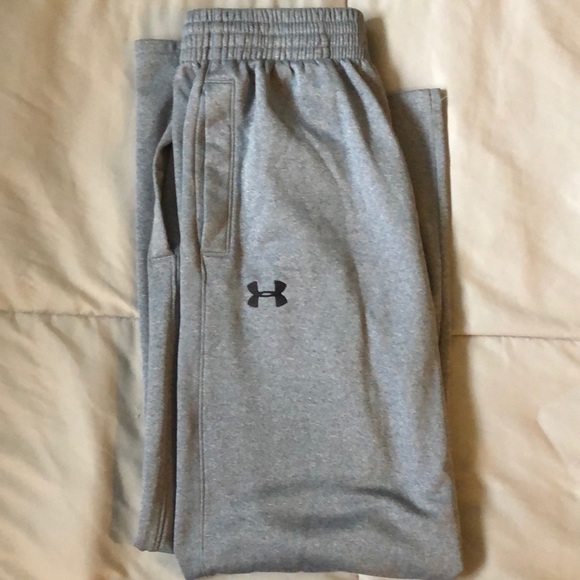 Under Armour Other - Under Armour Fleece Pants (M)
